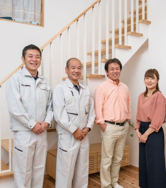 写真:リフォーム業者写真