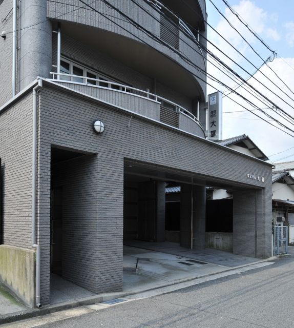 写真:本社外観