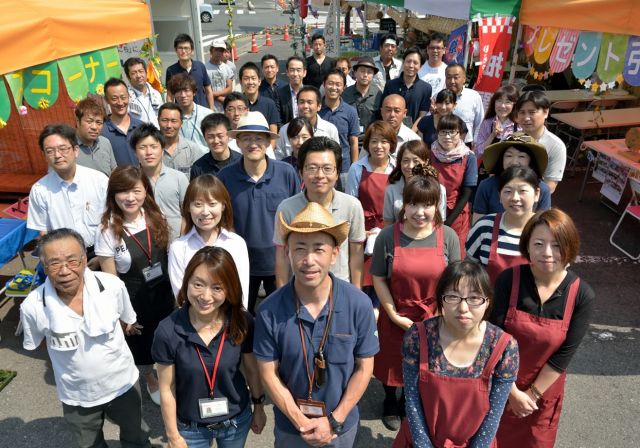 写真：幸せリフォーム応援します。お気軽にお声がけください。