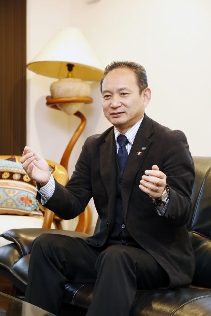 写真:代表取締役 久原 英司