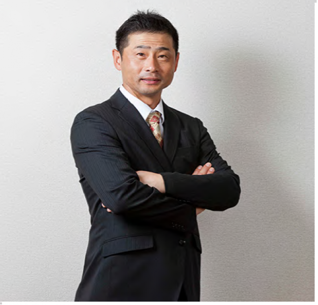 写真:代表取締役 村瀬 賢一