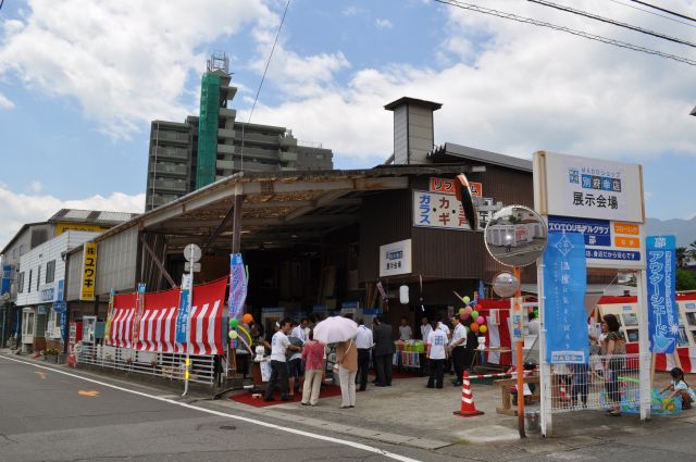 写真：先日もイベントを行い、地域交流も含めご来場のお客様には大変満足して頂きました！