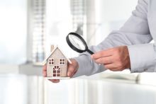 写真:リフォーム前には住宅診断を